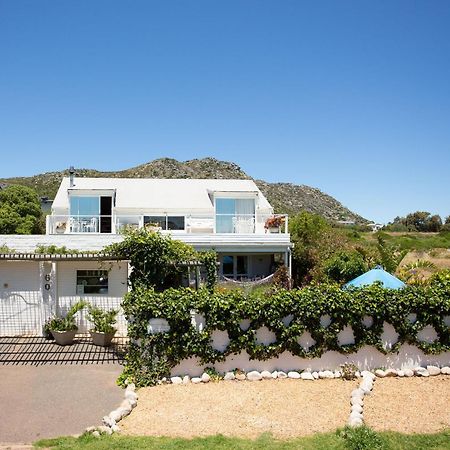 Guinea Fowl House Hotel Kommetjie Exterior photo